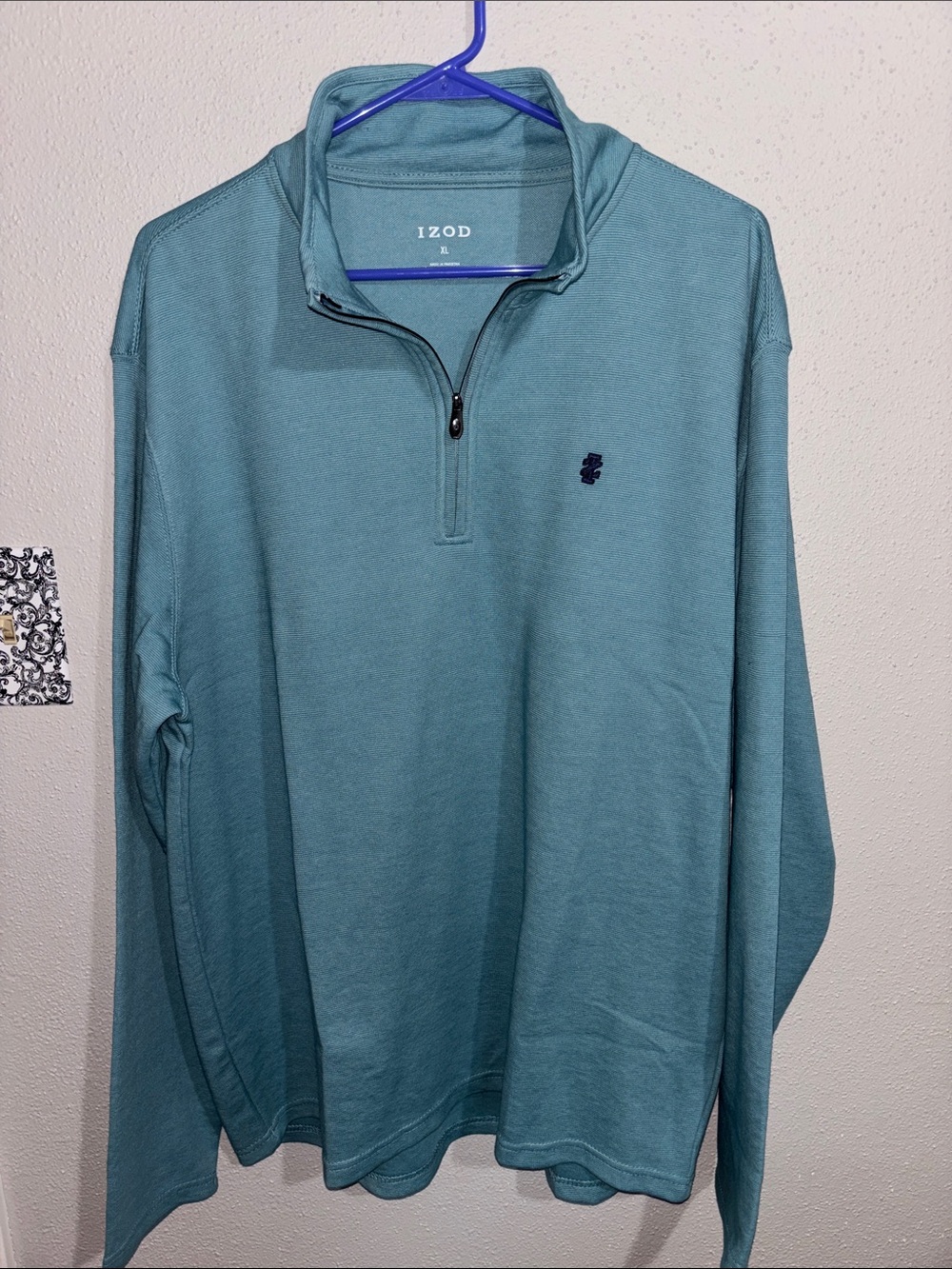 Izod - Men's Half-Zip Pullover Sweater (size x-Large)